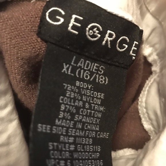 Sweater - Picture 4 of 4